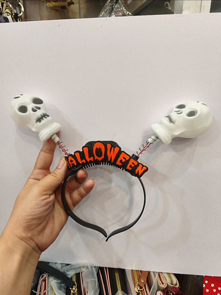 Đồ chơi Halloween