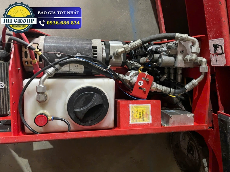 Xe Nâng Người Cắt Kéo GMH08 - ĐỜI 2004 - Nhập khẩu Trung Quốc
