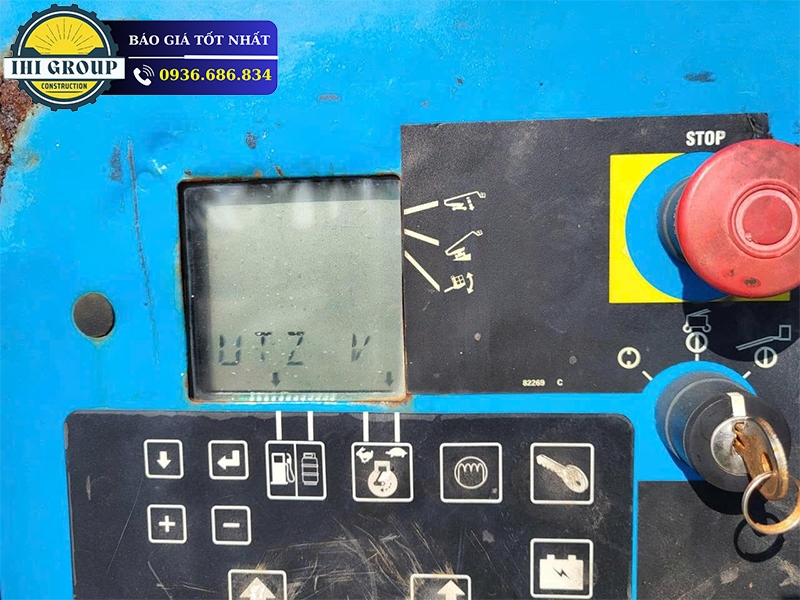 Xe Nâng Người Z80 - Đời 2003 - Nhập Khẩu Mỹ