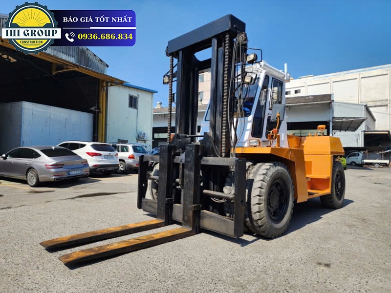 Xe Nâng Dầu Komatsu FD200Z-5 - Đời 1999- Nhập Khẩu Nhật Bản