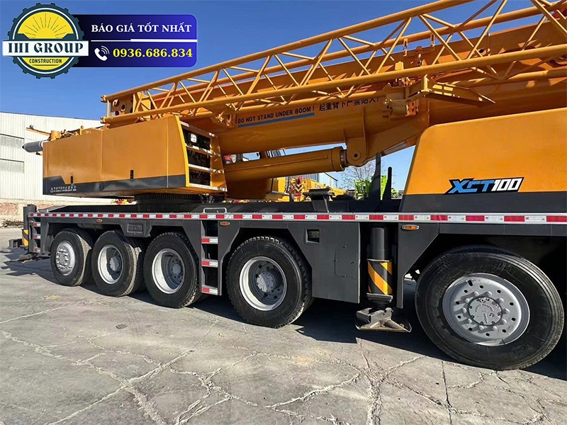Xe Cẩu Chuyên Dụng XCMG 100 TẤN - Đời 2015- Nhập Khẩu Trung Quốc