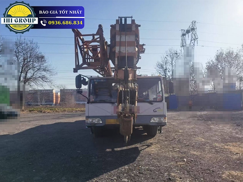 Xe Cẩu Bánh Lốp Zoomlion 800V5- Đời 2015 - Nhập Khẩu Trung Quốc