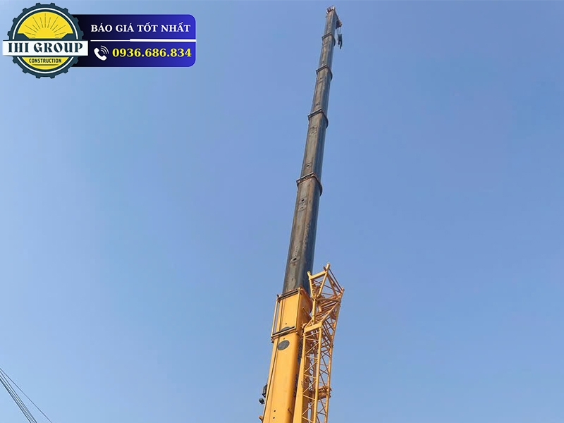 Xe Cẩu Bánh Lốp XCMG 130K6- Đời 2013 - Nhập Khẩu Trung Quốc