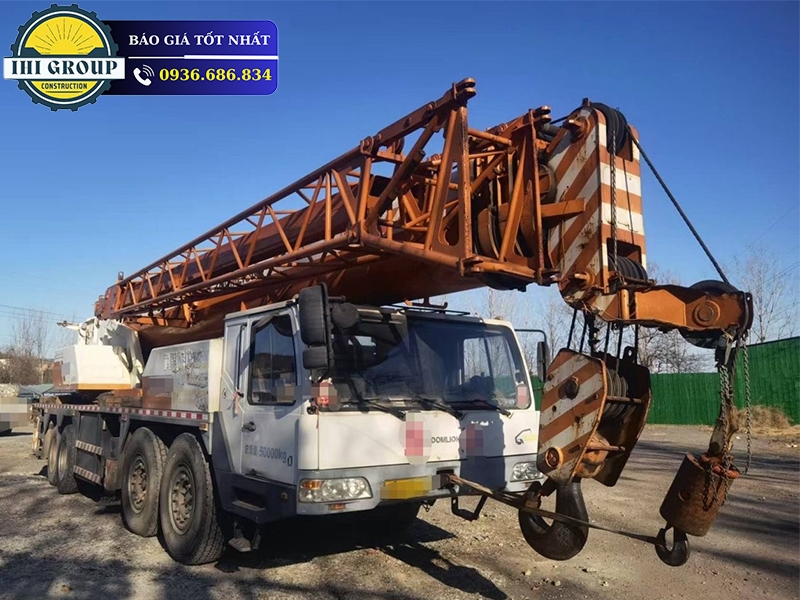 Xe Cẩu Bánh Lốp Zoomlion 800V5- Đời 2015 - Nhập Khẩu Trung Quốc