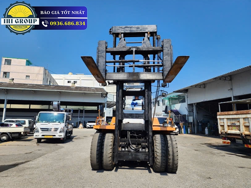 Xe Nâng Dầu Komatsu FD200Z-5 - Đời 1999- Nhập Khẩu Nhật Bản