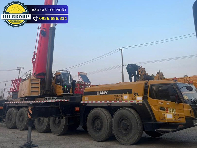 Cẩu Bánh Lốp SANY SAC3000T- Đời 2021 - Nhập khẩu Trung Quốc