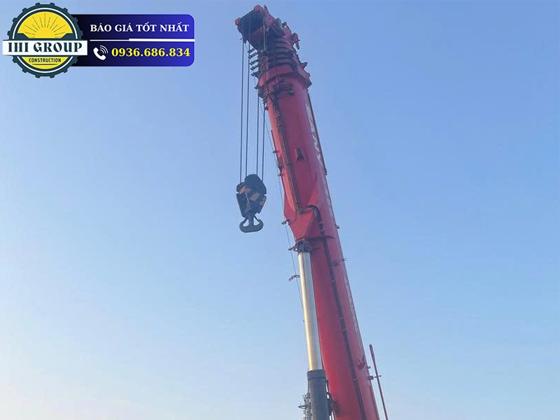 Cẩu Bánh Lốp SANY SAC3000T- Đời 2021 - Nhập khẩu Trung Quốc
