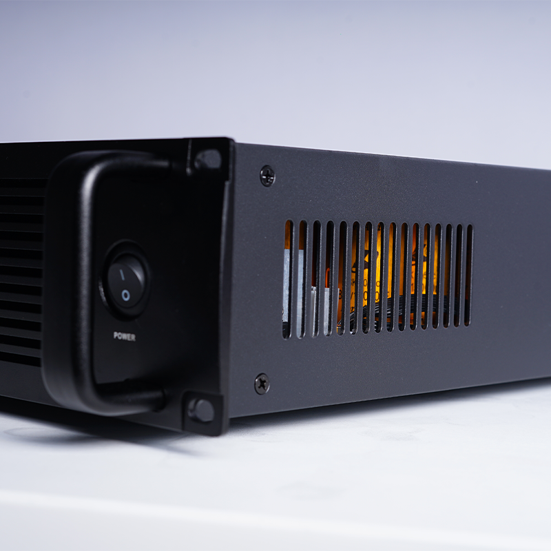 Cục đẩy công suất OHM LM2000