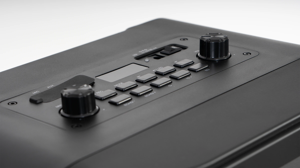 Loa di động công suất 200W hiệu Fonestar Model: CALIFORNIA