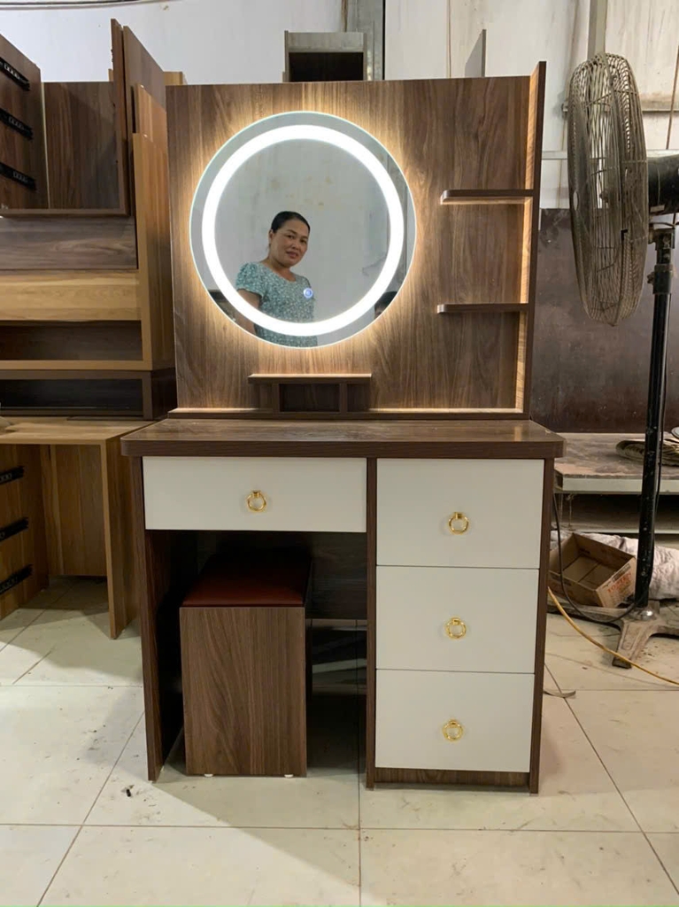Bàn phấn hàng gỗ  công nghiệp MS 432