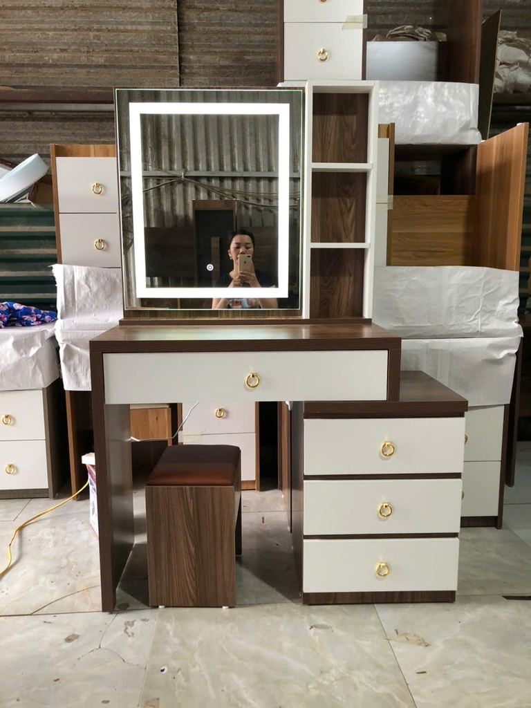 Bàn phấn rút hàng gỗ công nghiệp MS 434