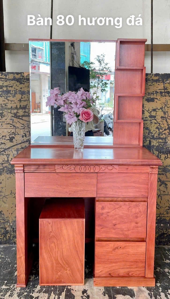 Bàn phấn trang điểm hương đá