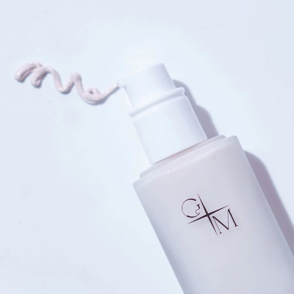 Kem nền GLOW MAX smooth looking skin 30ml