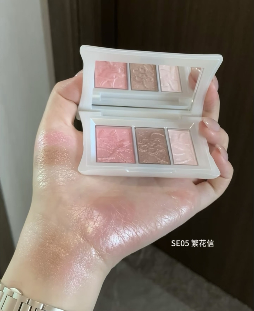 Phấn Mắt CHEERYEP Pillow Gem -- màu SE05