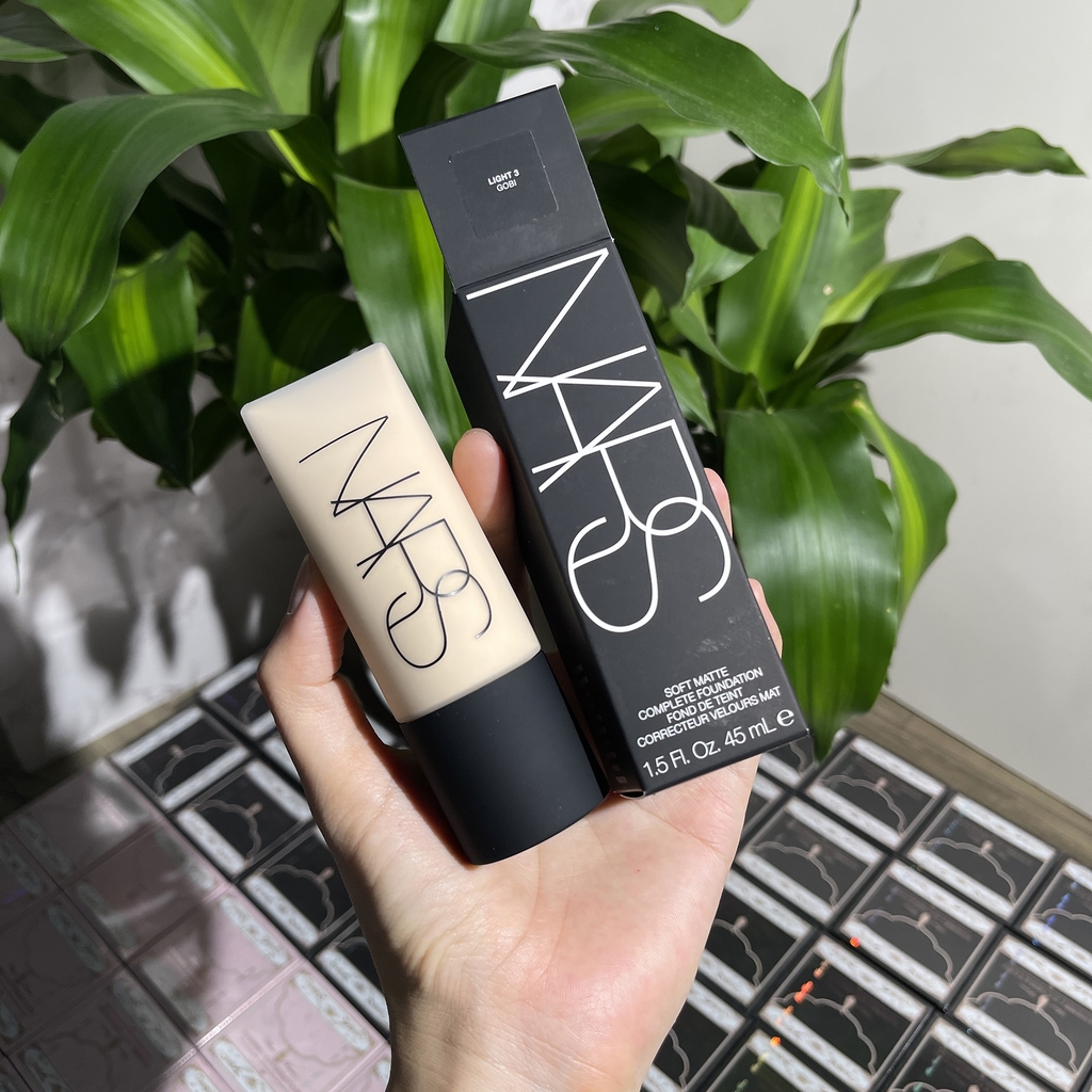 Kem nền NARS soft matte complete 45ml - light 2 mont blanc