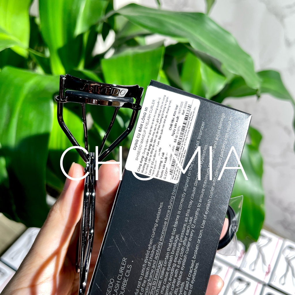 Kẹp bấm mi SHISEIDO recourbe cils bản Mỹ (màu đen) - bản Nhật