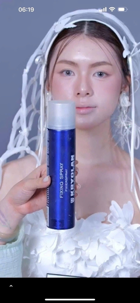 Xịt khoá nền KRYOLAN fixing spray 300ml