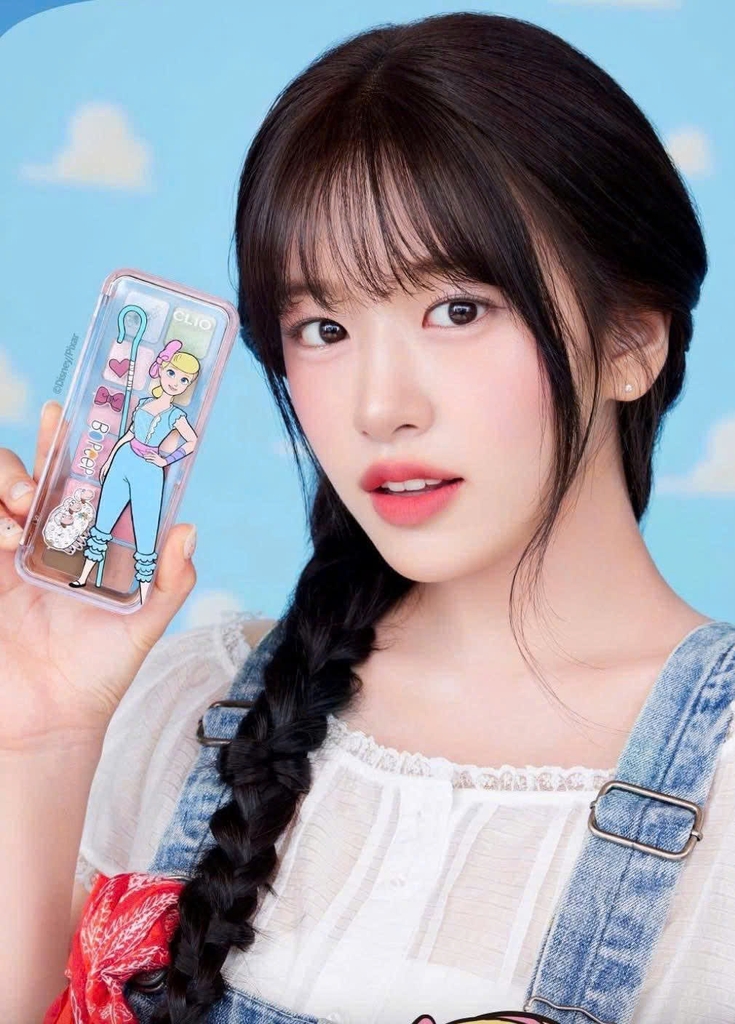 Phấn mắt CLIO toy story - #19 Independent bo peep
