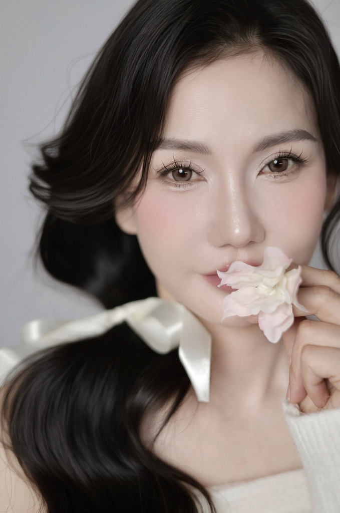 Mi LENA (chùm) - #D10 (trên + dưới)