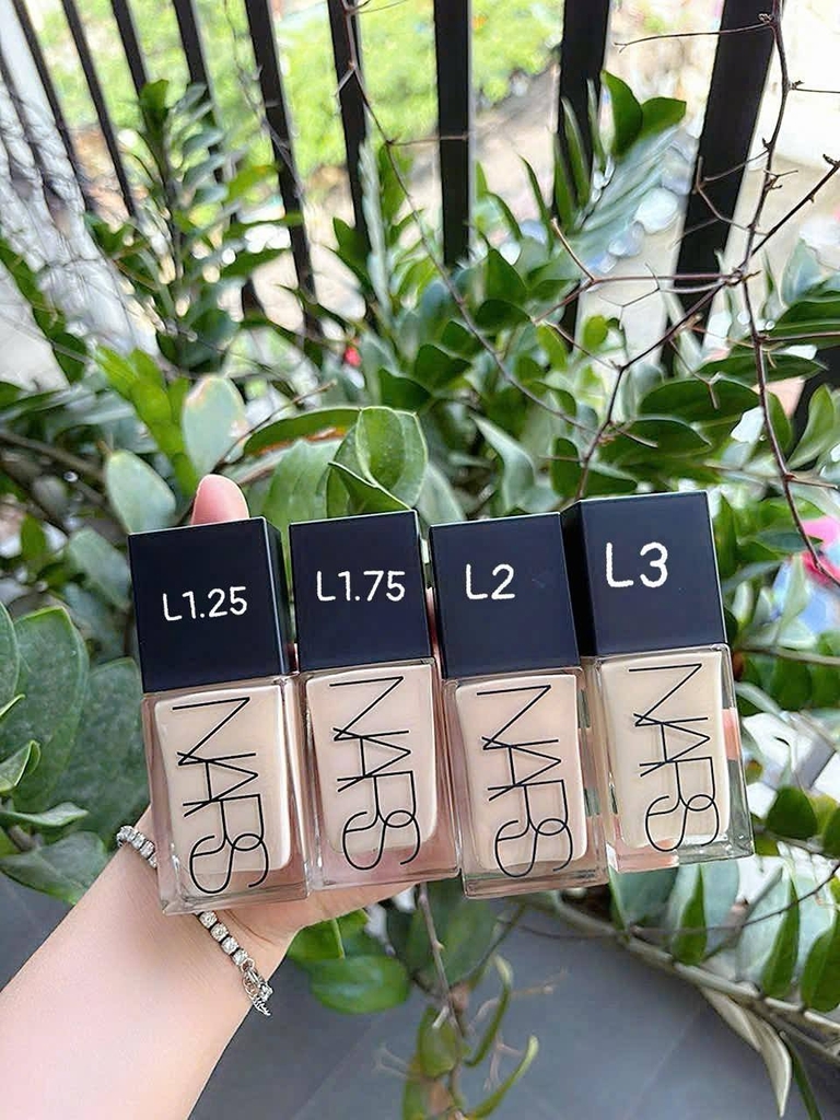 Kem nền NARS light reflecting 30ml - Light 1.25 kailash