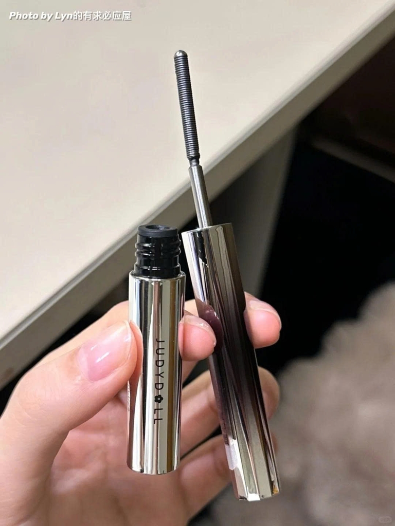 Mascara chân mày JUDYDOLL eyebrow 2.5gr - #01 soft brown