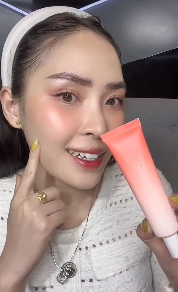 Kem lót PEACH C peach glow makeup base 35ml