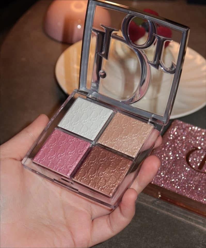 Bắt sáng DIOR glow face - 001 universal (bản mới)