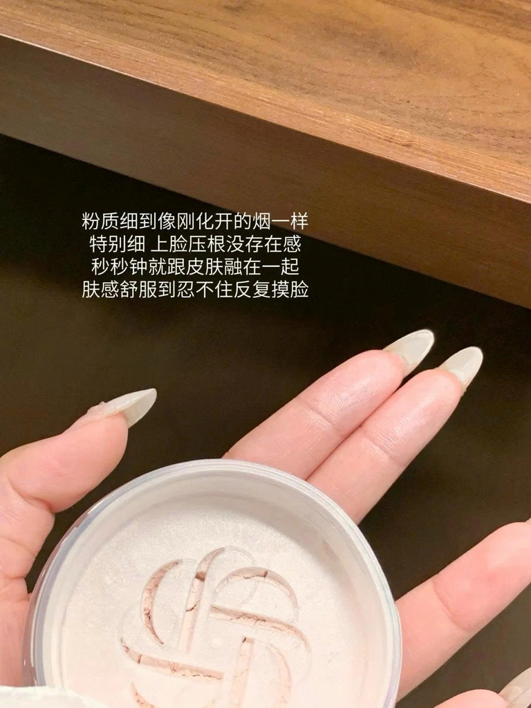 Phấn phủ DECORTÉ smooth & airy 20g - #01 crystal translucent