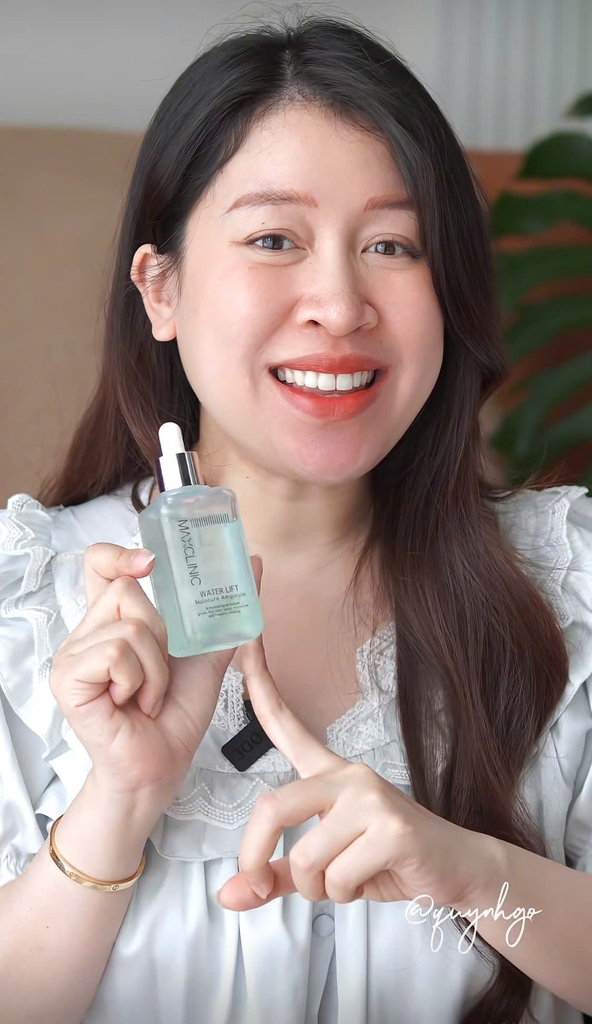 Serum dưỡng da MAXCLINIC Water Lift Moisture Ampoule - 100ml