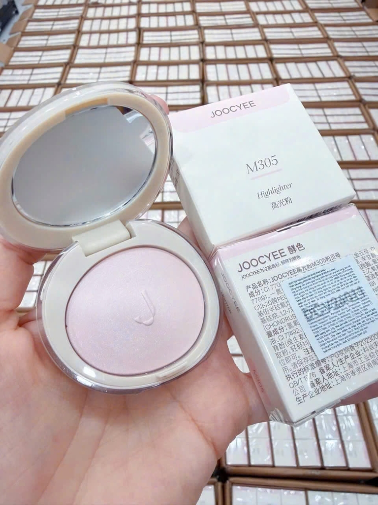 Phấn phủ tâm mặt, bắt sáng JOOCYEE - Màu M305 Pink Shell