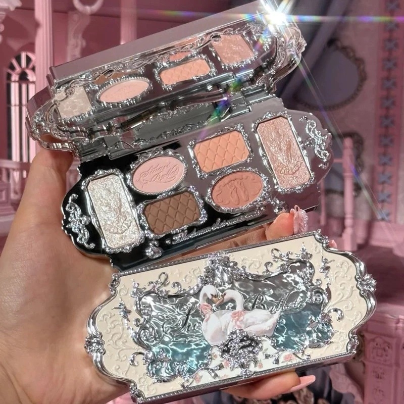 Phấn mắt FLOWER KNOWS swan ballet (thiên nga) 6ô - #01 white swan