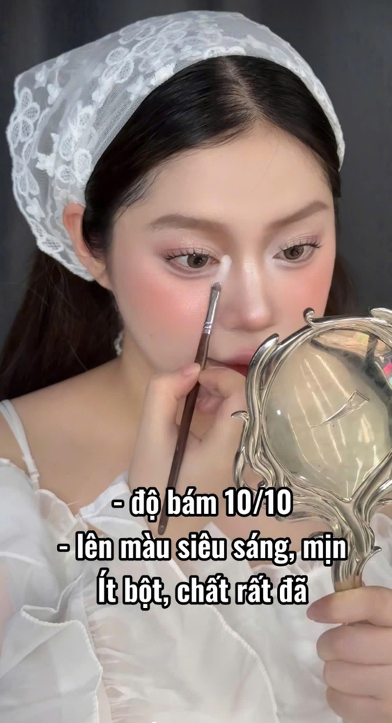 Tạo khối sáng REVECEN eye shadow - #V001 ivory