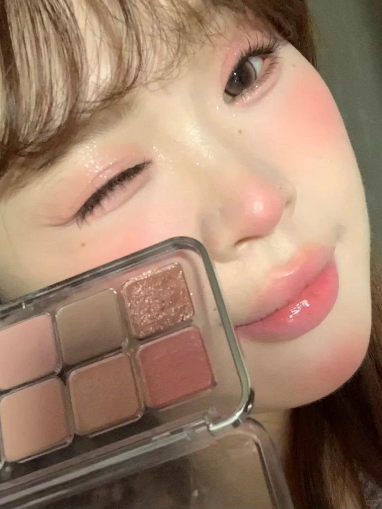 Phấn mắt CLIO pro eye air - 04 pink pairing