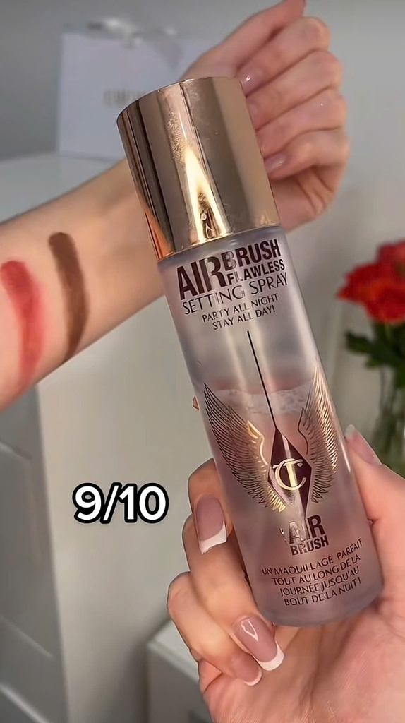 Xịt khoá nền CHARLOTTE tilbury airbrush flawless 100ml