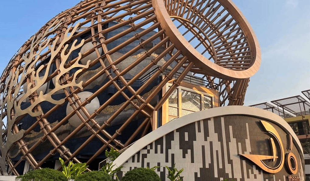 Không gian bên ngoài & tiện ích – Nơi hội tụ núi và biển