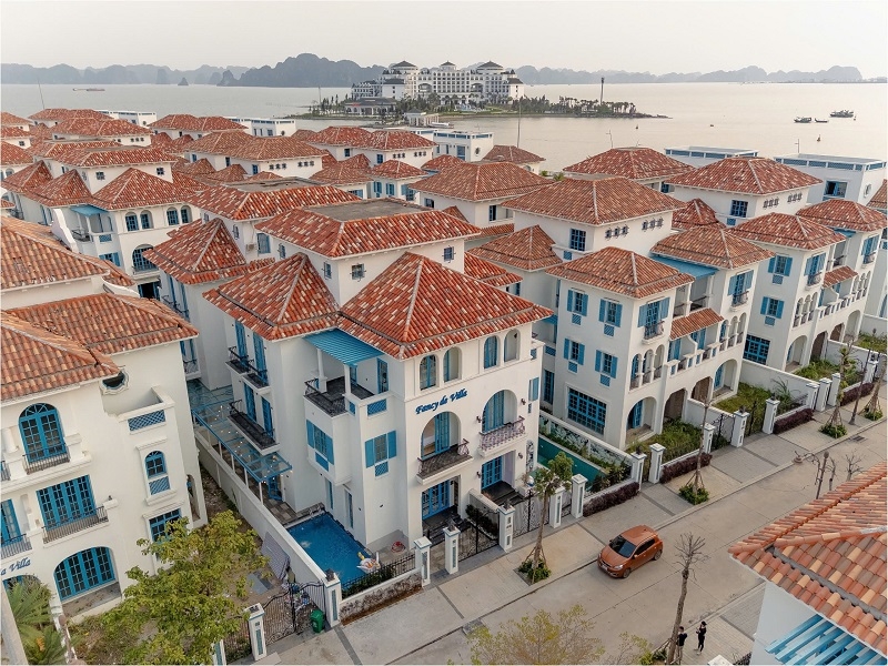 Không Gian Ngoài Trời Fancy