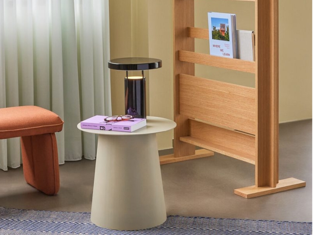 Bàn Bên Trụ – Thiết Kế Đơn Giản, Tinh Tế, Đem Lại Không Gian Sống Hiện Đại | Decoraz.vn