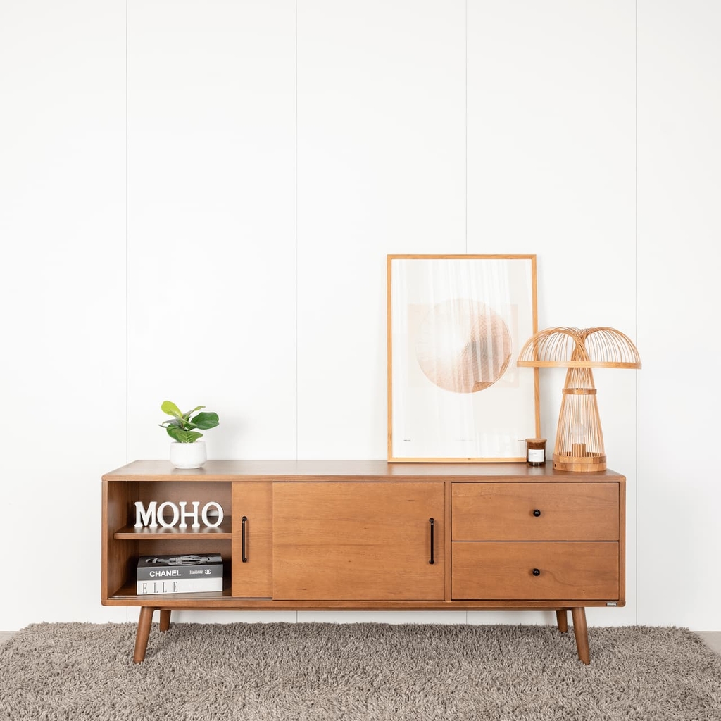 Tủ Kệ TiVi Gỗ ODENSE 601 – Gỗ Cao Su, Thiết Kế Vintage, Cánh Trượt Sang Trọng | Decoraz.vn