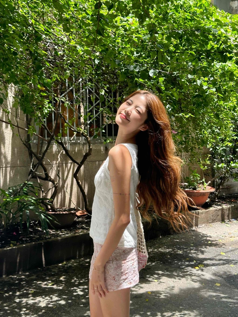 Chiếc áo ngẫu hứng - VẢI HOA