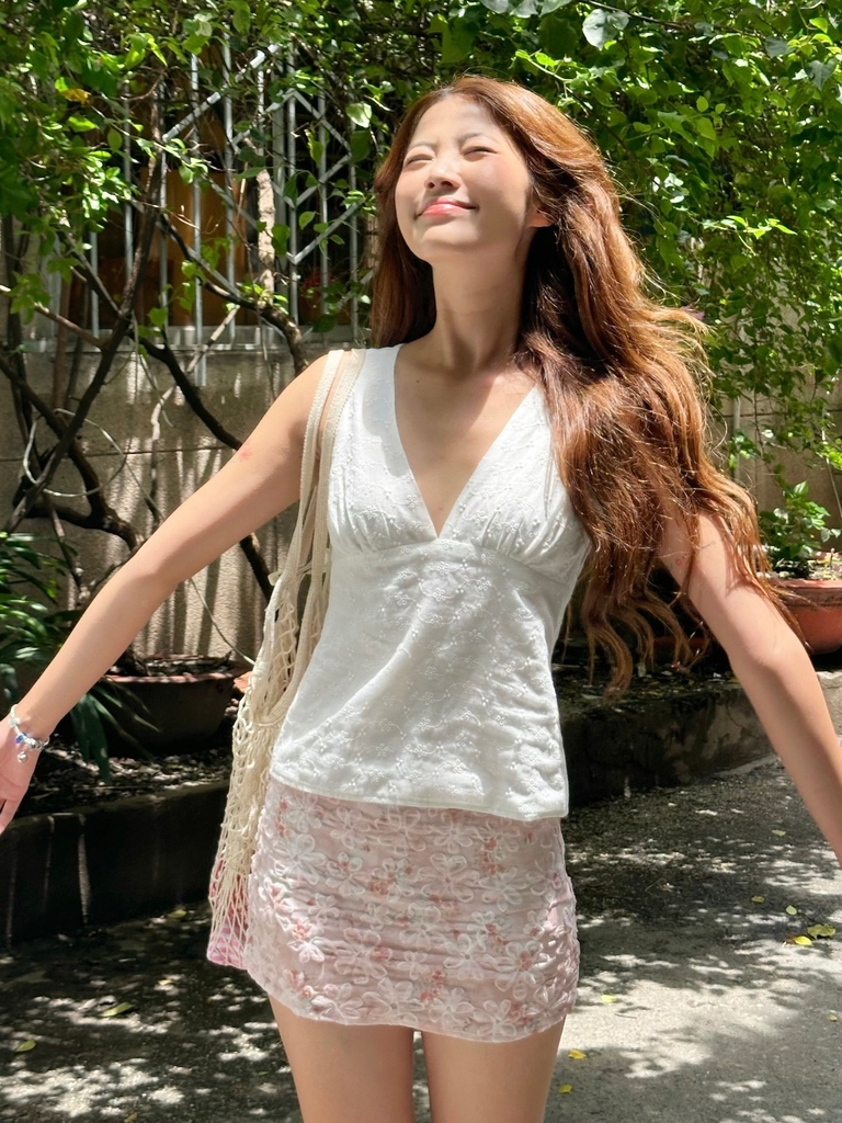 Chiếc áo ngẫu hứng - VẢI HOA