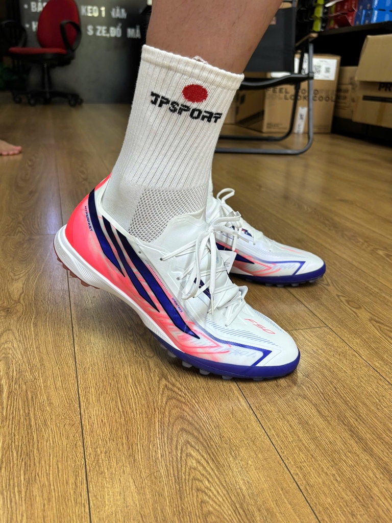 Giày Đá Bóng adidas F50 Hyperfast Pro TF KJ6092 – Trắng/Hồng/Tím