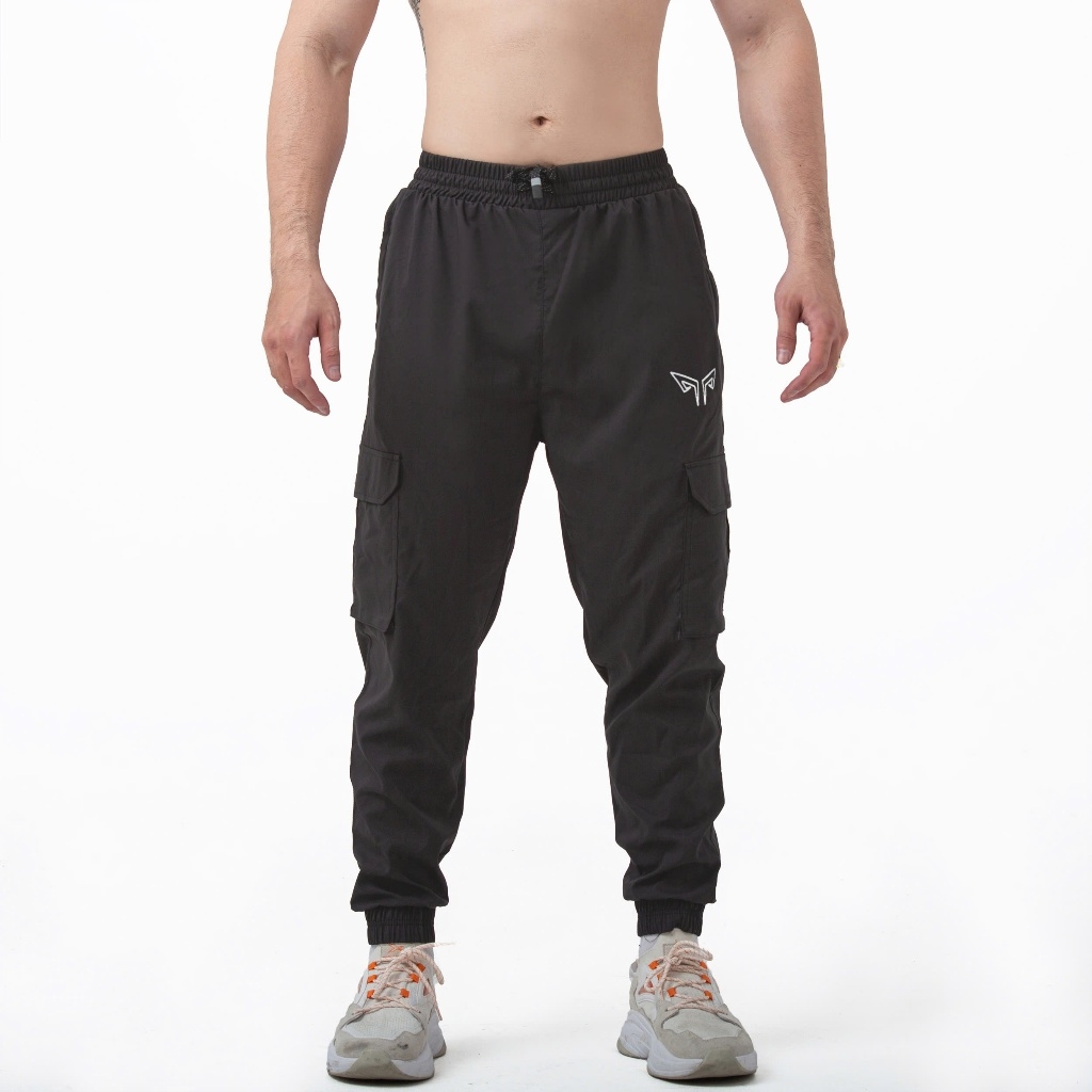 Quần Jogger Thể Thao Wolf Active Essential W176, Quần Dài Thể Thao Nhiều Túi, Nhẹ, Co Giãn Thoải Mái