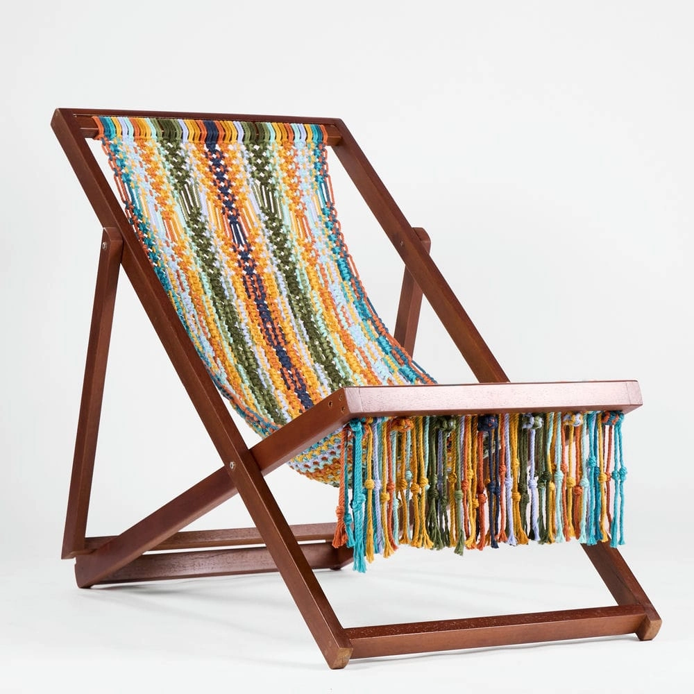 Rivius Prisma – Ghế Macrame Gỗ Gấp Đan Thủ Công Sắc Cầu Vồng