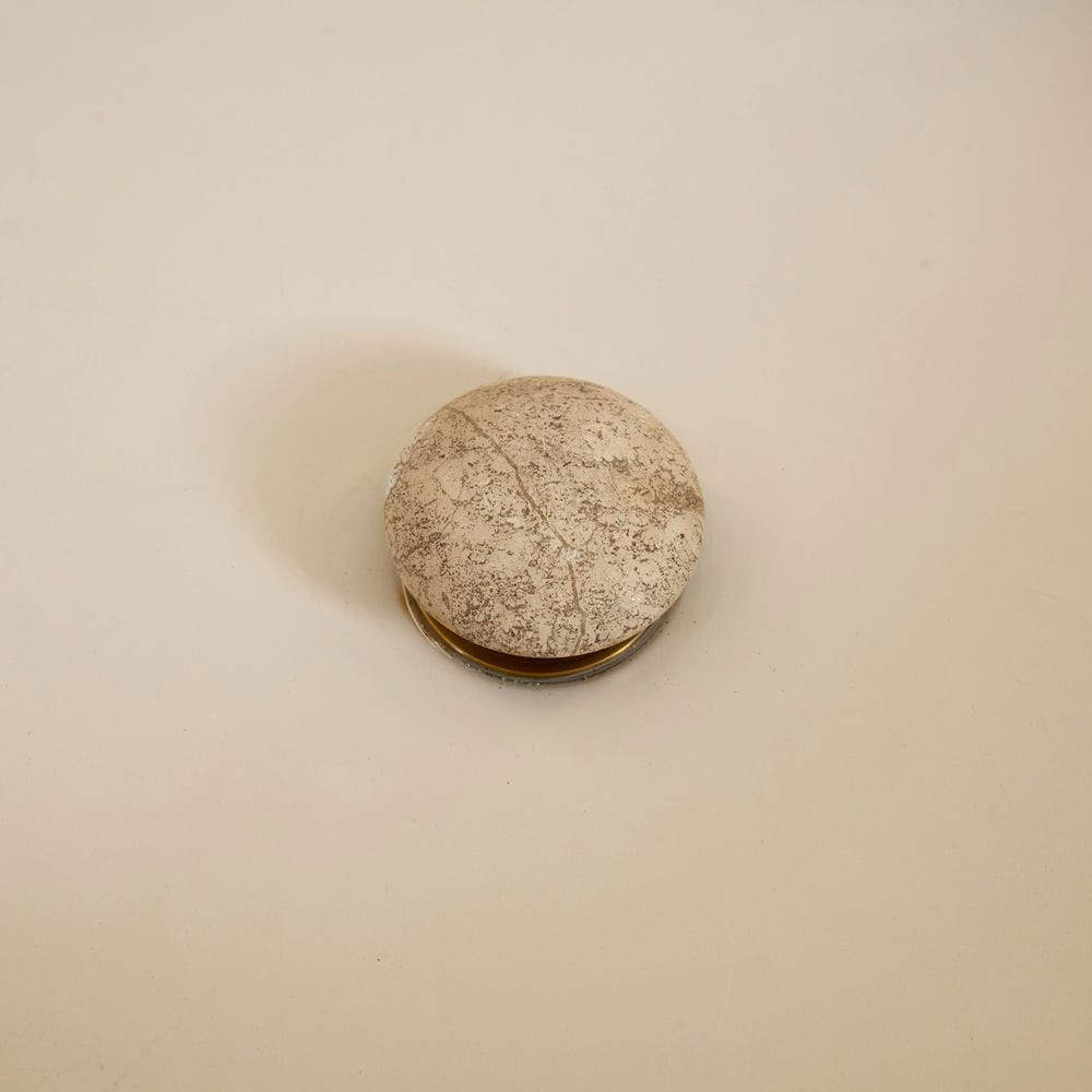 Rivius Elna - Lavabo Đặt Bàn Dáng Oval Thanh Lịch Tối Giản