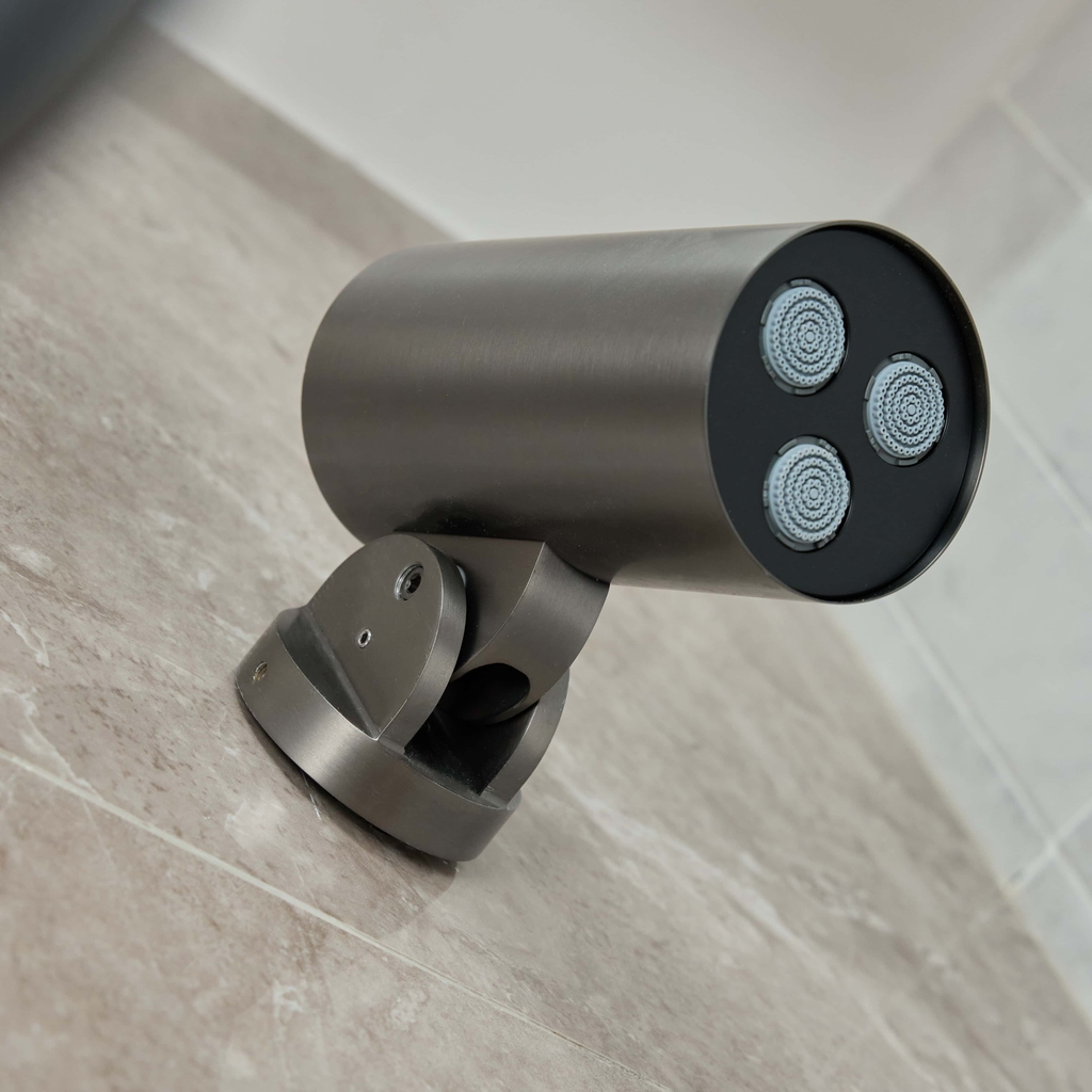 Rivius Aquadot – Bộ Vòi Sen Sắc Đen Tối Giản