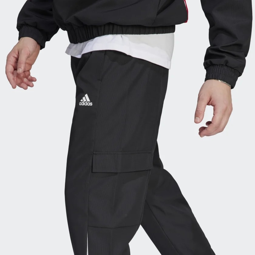 Bộ thể thao Adidas Nam Chính Hãng - SPORTSWEAR WOVEN NON-HOODED TRACK SUIT - Đen/Đỏ | JapanSport IJ6073