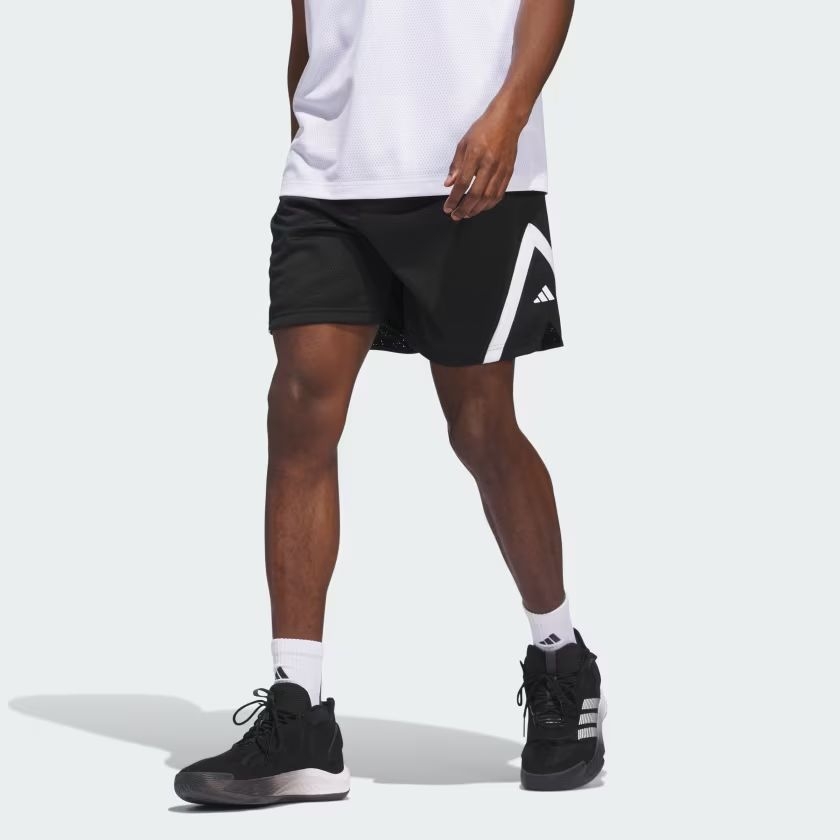 Quần Short Adidas Chính Hãng - Select Mesh Shorts - Màu Đen | JapanSport IW8135