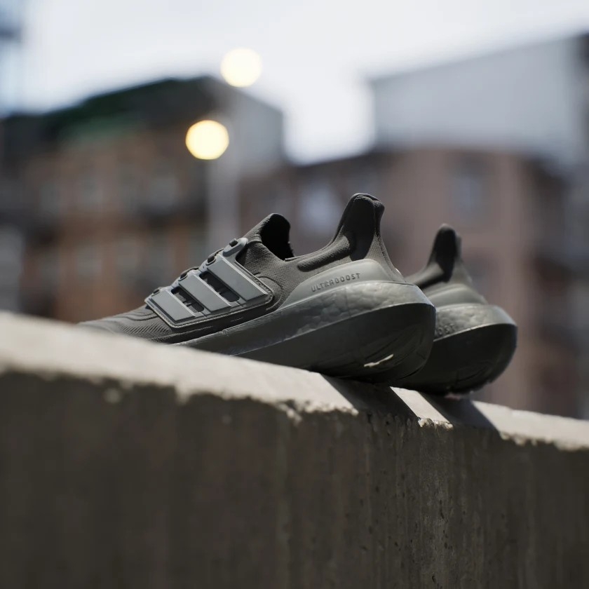 Giày Adidas Nam Chính hãng - Ultraboost Light - Đen | JapanSport GZ5159