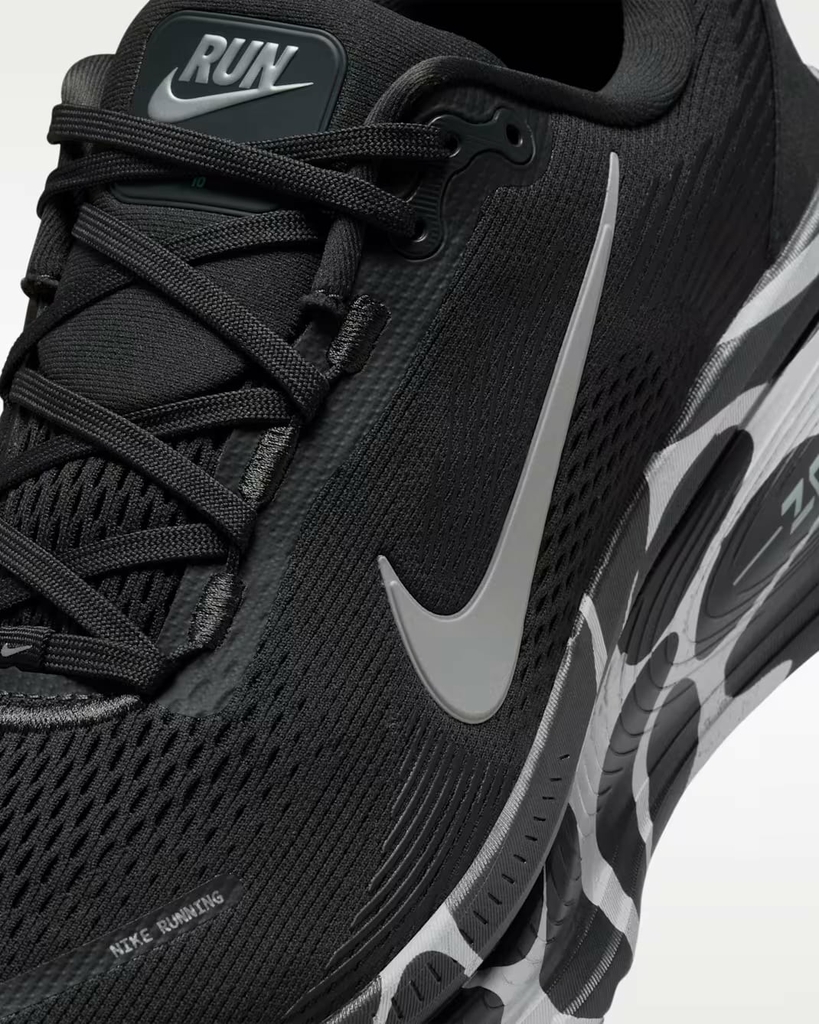 Giày Nike Nam Chính Hãng - Nike Vomero 18 - Màu Đen | JapanSport IM6010-060