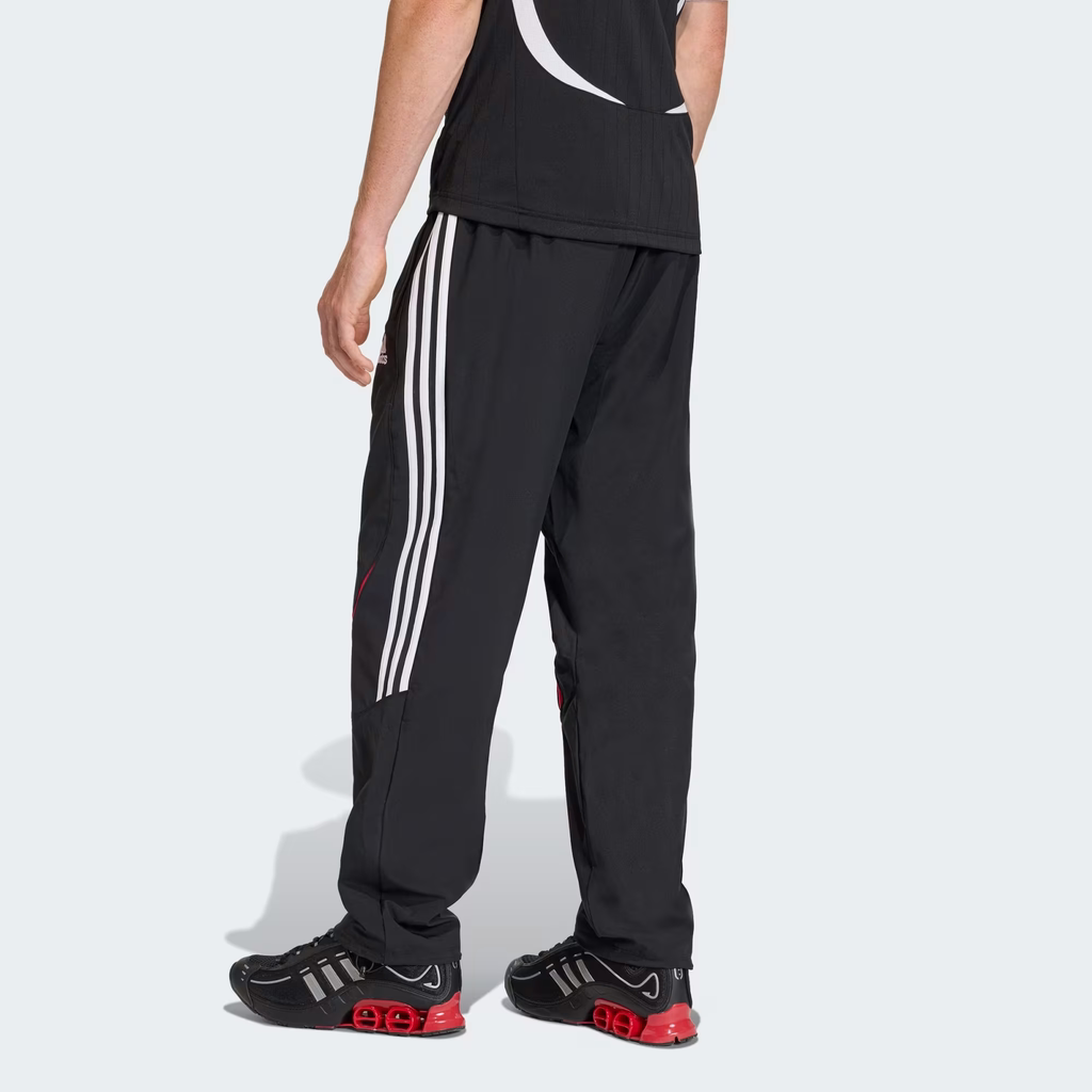 Quần dài nam Adidas Chính Hãng -  Teamgeist Adicolor TRACKPANT - Màu Đen | JapanSport KD5866